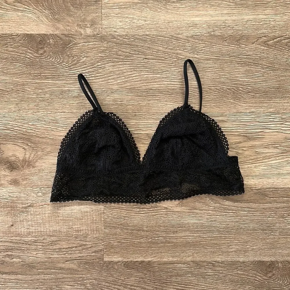 Victoria's Secret Lace Bralette Black Large Plunge Triangle Cups - Picture 1 of 4
